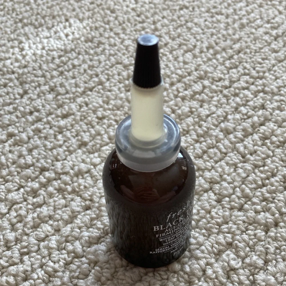 Fresh Cosmetics Black Tea Age Delay Firming Serum 1 fl oz 30 mL Anti-Aging